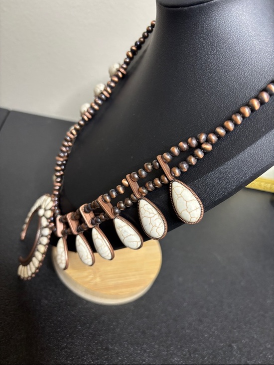 COPPER TONE Southwestern Boho NECKLACE STONES NAJA PENDANT IN IVORY - Picture 3 of 7